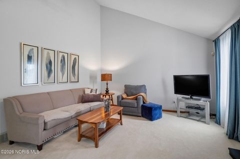 Tiny photo for 4145 Rodeo Drive # B, Sylvania, OH 43560 (MLS # 10003859)