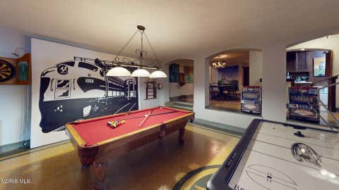 Tiny photo for 2908 River Road, Maumee, OH 43537 (MLS # 10011378)