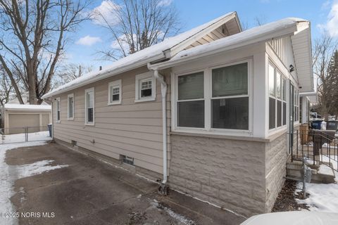 Tiny photo for 5762 Steffens Avenue, Toledo, OH 43623 (MLS # 10002198)