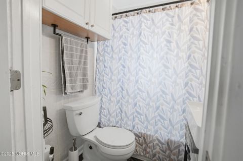 Tiny photo for 5762 Steffens Avenue, Toledo, OH 43623 (MLS # 10002198)