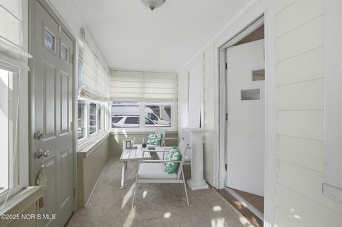 Tiny photo for 5762 Steffens Avenue, Toledo, OH 43623 (MLS # 10002198)