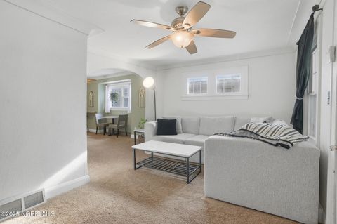 Tiny photo for 5762 Steffens Avenue, Toledo, OH 43623 (MLS # 10002198)