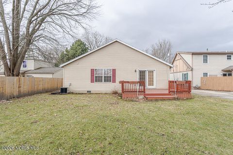 Tiny photo for 5824 Semoff Drive, Toledo, OH 43613 (MLS # 10002940)