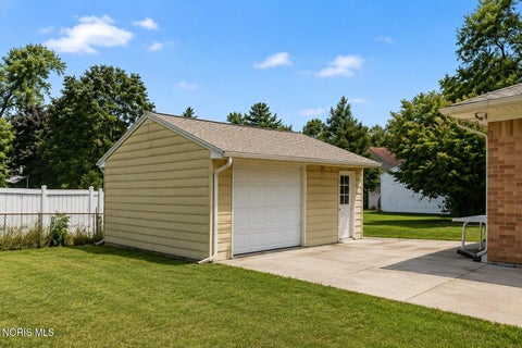 Tiny photo for 5964 Merle Street, Toledo, OH 43623 (MLS # 10010929)