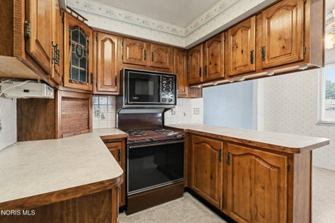 Tiny photo for 5964 Merle Street, Toledo, OH 43623 (MLS # 10010929)