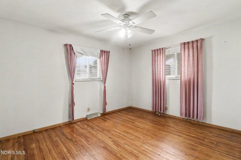Tiny photo for 5964 Merle Street, Toledo, OH 43623 (MLS # 10010929)
