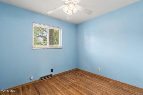 Tiny photo for 5964 Merle Street, Toledo, OH 43623 (MLS # 10010929)