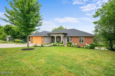 Tiny photo for 19588 W River Road, Bowling Green, OH 43402 (MLS # 10010147)