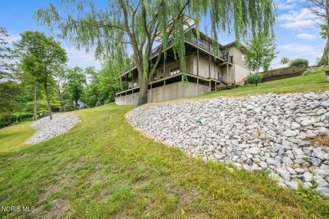 Tiny photo for 19588 W River Road, Bowling Green, OH 43402 (MLS # 10010147)
