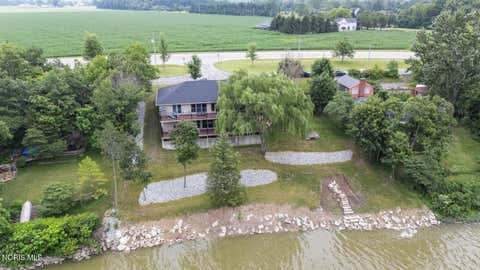 Tiny photo for 19588 W River Road, Bowling Green, OH 43402 (MLS # 10010147)