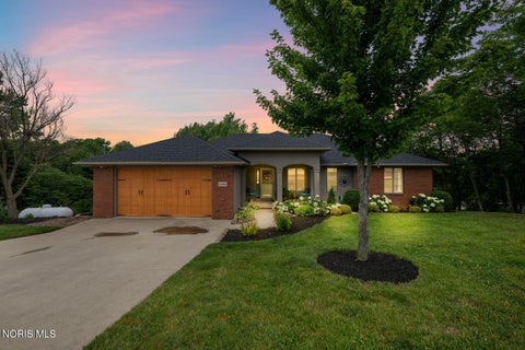 Tiny photo for 19588 W River Road, Bowling Green, OH 43402 (MLS # 10010147)