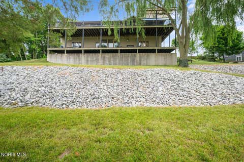 Tiny photo for 19588 W River Road, Bowling Green, OH 43402 (MLS # 10010147)