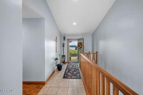Tiny photo for 19588 W River Road, Bowling Green, OH 43402 (MLS # 10010147)