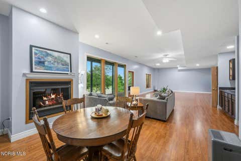 Tiny photo for 19588 W River Road, Bowling Green, OH 43402 (MLS # 10010147)