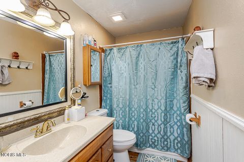 Tiny photo for 3692 Lakepointe Drive, Northwood, OH 43619 (MLS # 10006922)