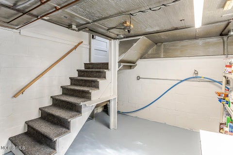 Tiny photo for 3547 Island Avenue, Toledo, OH 43614 (MLS # 10013884)