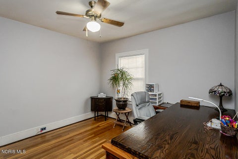 Tiny photo for 3547 Island Avenue, Toledo, OH 43614 (MLS # 10013884)