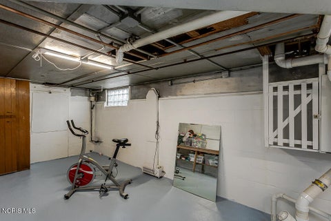 Tiny photo for 3547 Island Avenue, Toledo, OH 43614 (MLS # 10013884)
