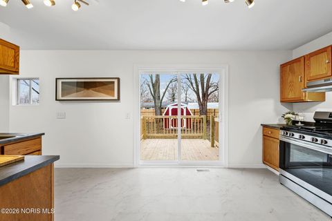 Tiny photo for 1116 Ottawa Avenue, Defiance, OH 43512 (MLS # 10003176)