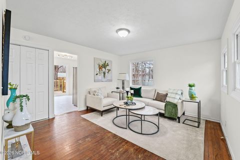 Tiny photo for 1116 Ottawa Avenue, Defiance, OH 43512 (MLS # 10003176)