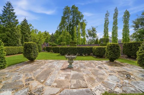Tiny photo for 30051 Hickory Hill Drive, Perrysburg, OH 43551 (MLS # 10007981)