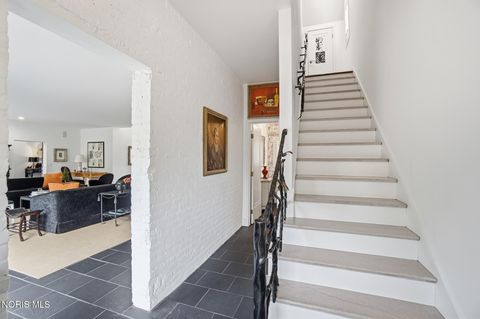 Tiny photo for 30051 Hickory Hill Drive, Perrysburg, OH 43551 (MLS # 10007981)