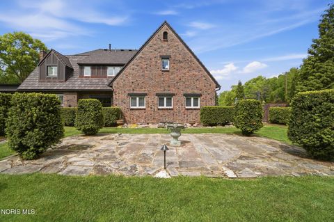 Tiny photo for 30051 Hickory Hill Drive, Perrysburg, OH 43551 (MLS # 10007981)