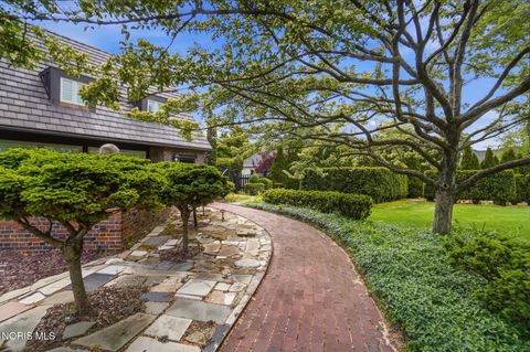 Tiny photo for 30051 Hickory Hill Drive, Perrysburg, OH 43551 (MLS # 10007981)