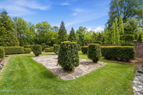 Tiny photo for 30051 Hickory Hill Drive, Perrysburg, OH 43551 (MLS # 10007981)