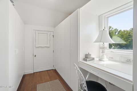 Tiny photo for 30051 Hickory Hill Drive, Perrysburg, OH 43551 (MLS # 10007981)