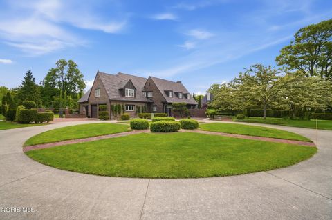 Tiny photo for 30051 Hickory Hill Drive, Perrysburg, OH 43551 (MLS # 10007981)