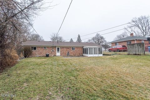 Tiny photo for 5125 Selma Street, Toledo, OH 43613 (MLS # 10004847)