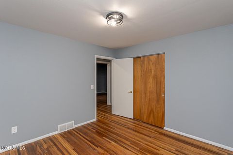 Tiny photo for 5125 Selma Street, Toledo, OH 43613 (MLS # 10004847)