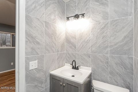 Tiny photo for 5125 Selma Street, Toledo, OH 43613 (MLS # 10004847)