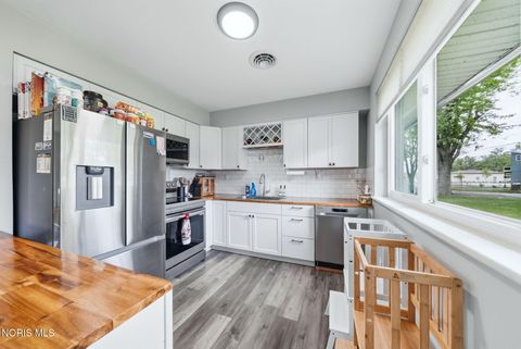 Tiny photo for 5311 Lake Drive, Celina, OH 45822 (MLS # 10007539)