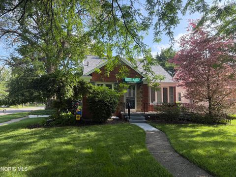 Tiny photo for 3158 Heatherdowns Boulevard, Toledo, OH 43614 (MLS # 10009969)