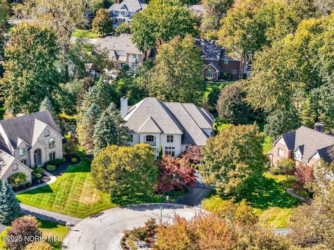 Photo of 7565 Peachtree Lane, Sylvania, OH 43560 (MLS # 10000196)