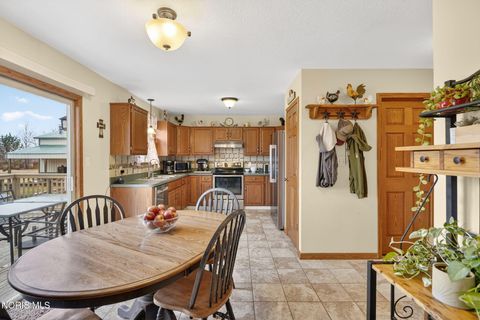 Tiny photo for 21906 Anderson Road, Bowling Green, OH 43402 (MLS # 10005245)