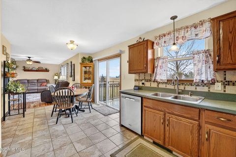 Tiny photo for 21906 Anderson Road, Bowling Green, OH 43402 (MLS # 10005245)