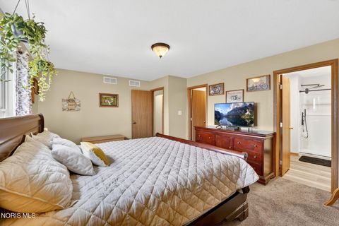 Tiny photo for 21906 Anderson Road, Bowling Green, OH 43402 (MLS # 10005245)