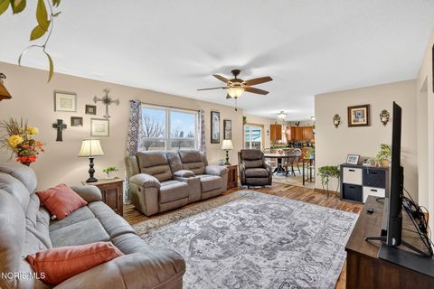 Tiny photo for 21906 Anderson Road, Bowling Green, OH 43402 (MLS # 10005245)