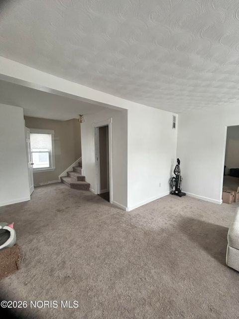 Tiny photo for 4112 Harris Street, Toledo, OH 43613 (MLS # 10003357)