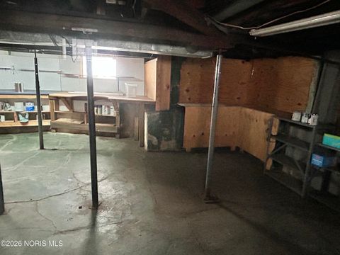 Tiny photo for 4112 Harris Street, Toledo, OH 43613 (MLS # 10003357)