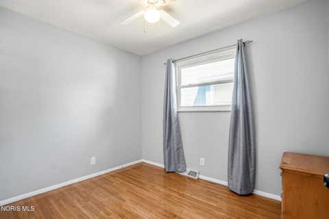 Tiny photo for 5128 Rowland Road, Toledo, OH 43613 (MLS # 10011520)