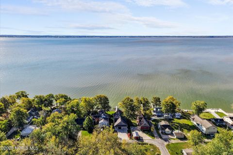Tiny photo for 1324 S Dubbert Road, Port Clinton, OH 43452 (MLS # 10000312)