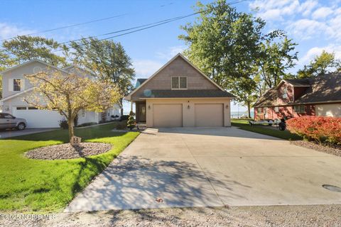 Tiny photo for 1324 S Dubbert Road, Port Clinton, OH 43452 (MLS # 10000312)