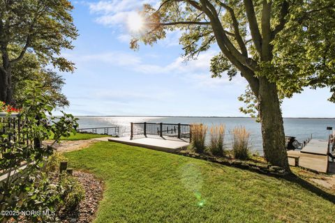 Tiny photo for 1324 S Dubbert Road, Port Clinton, OH 43452 (MLS # 10000312)
