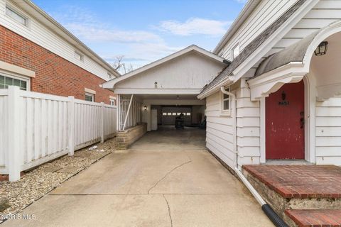 Tiny photo for 758 Barker Road, Fremont, OH 43420 (MLS # 10005731)