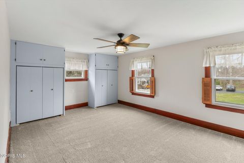 Tiny photo for 758 Barker Road, Fremont, OH 43420 (MLS # 10005731)