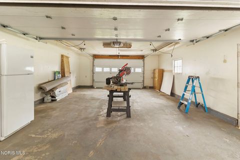 Tiny photo for 758 Barker Road, Fremont, OH 43420 (MLS # 10005731)